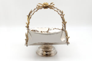 GÜMÜŞ KAPLAMA BAKIR KARE TUTMALI SUNUMLUK