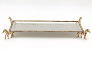 GÜMÜŞ KAPLAMA BAKIR AT MOTİFLİ TEPSİ